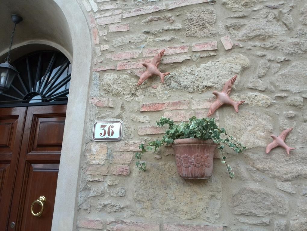 Apartament Casa Ricciardi Chianni Pokój zdjęcie