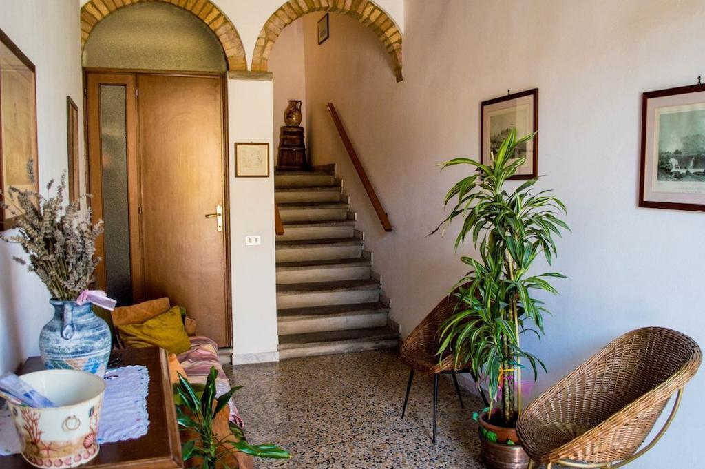 Apartament Casa Ricciardi Chianni Zewnętrze zdjęcie