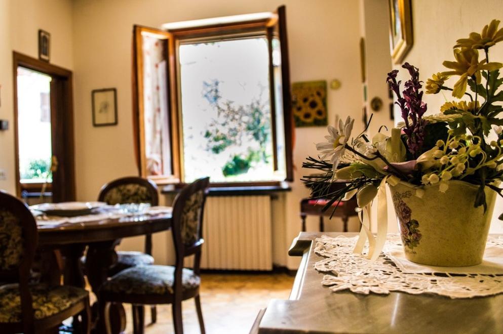 Apartament Casa Ricciardi Chianni Pokój zdjęcie
